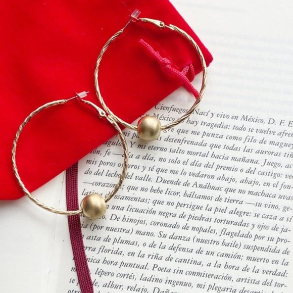 Alquimia Jewelry - STATEMENT BALL CHARM GOLD HOOPS EARRINGS SET